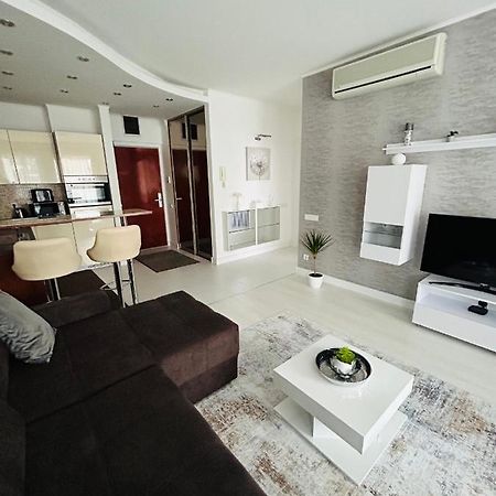 Marina Bay Apartman Будапеща Екстериор снимка