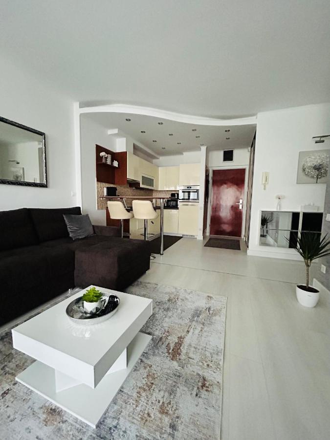 Marina Bay Apartman Будапеща Екстериор снимка