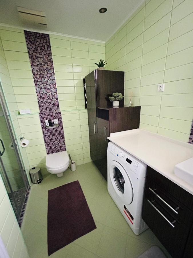 Marina Bay Apartman Будапеща Екстериор снимка